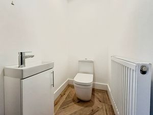 Photo 16- click for photo gallery